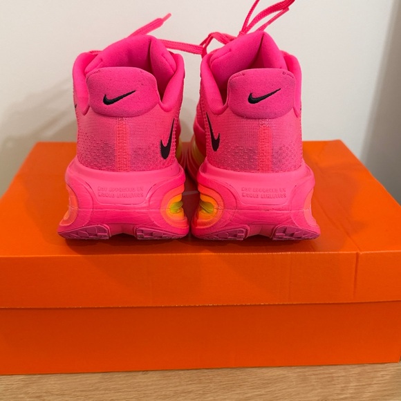 Nike Women's Neon Pink Platform Running Shoes with Black Swoosh - Picture 2 of 8